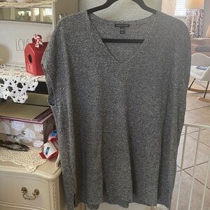 Eileen Fisher med sweater w cap sleeves